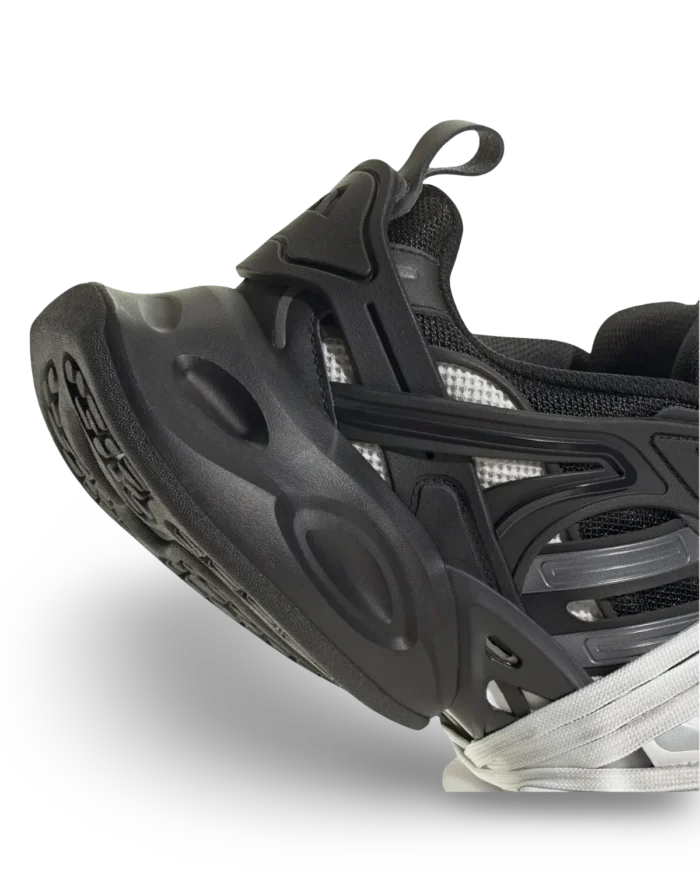 ADIDAS-XLG-RUNNER-DELUXE-WHITE-BLACK (2) ADIDAS-XLG-RUNNER-DELUXE-WHITE-BLACK (2)