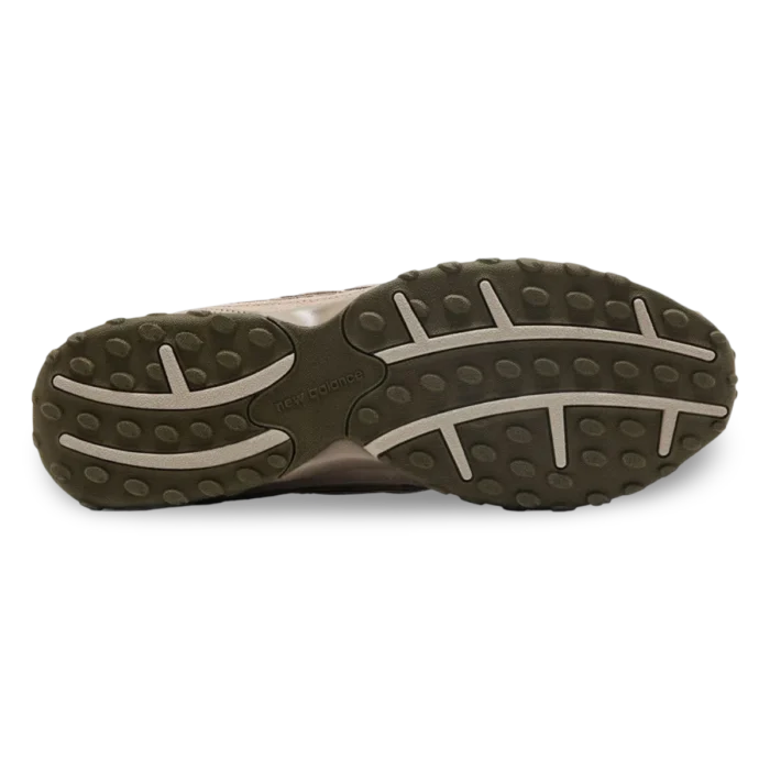 New-Balance-204L-Mushroom-Arid-Stone-1 (3) New-Balance-204L-Mushroom-Arid-Stone-1 (3)