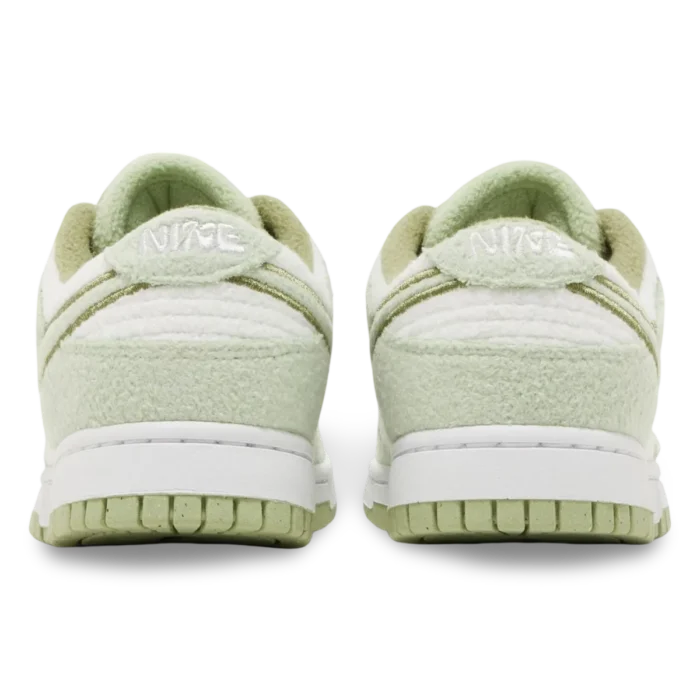 Nike Dunk Low SE Fleece Pack Honeydew 4 Nike Dunk Low SE Fleece Pack Honeydew 4