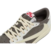 aj1 low og travis scott reverse mocha 7