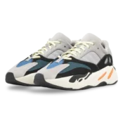 yzy 700 boost wave runner 5