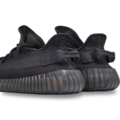 yzy boost 350 v2 onyx 3