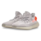 yzy boost 350 v2 tail light 5