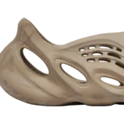 yzy foam rnnr stone sage 3