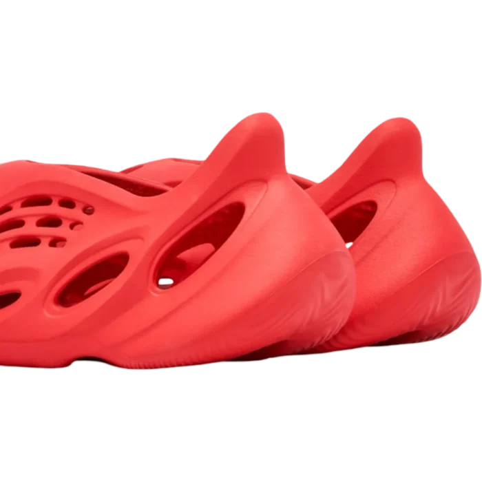 yzy foam rnnr vermillion 3 yzy foam rnnr vermillion 3