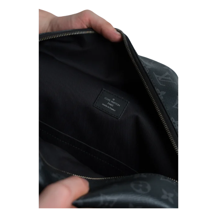 PLECAK-LOUIS-VUITTON-CZARNY-MONOGRAM (1) PLECAK-LOUIS-VUITTON-CZARNY-MONOGRAM (1)