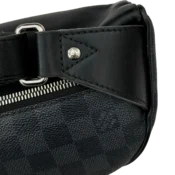 louis-vuitton-virgil-ablog-waist-bag- (7)