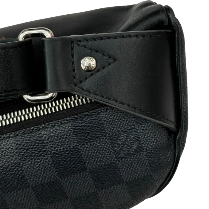 louis-vuitton-virgil-ablog-waist-bag- (7) louis-vuitton-virgil-ablog-waist-bag- (7)