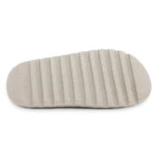 f0b77e061648342df0ec0707c2722956