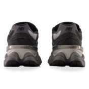 701252bde8aacdeef3756e97d71ab033